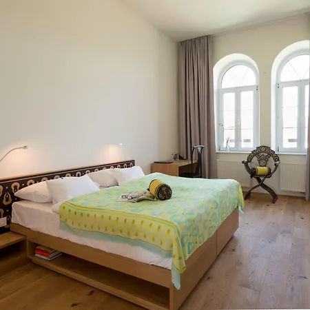 Gabrium Hotel 3*