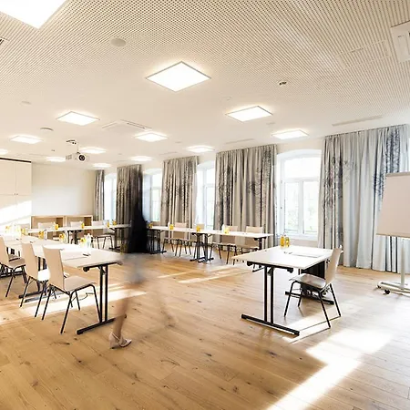Gabrium Hotel Maria Enzersdorf